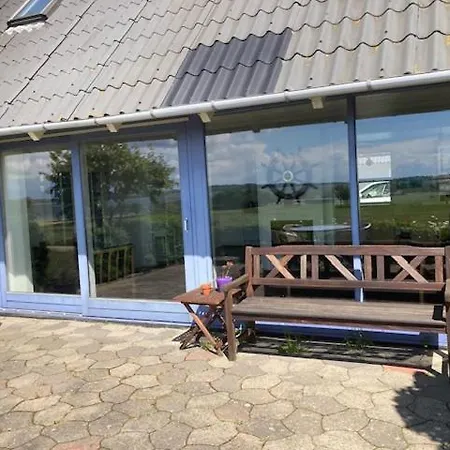 Сasa de vacaciones Main House - Rolso Retreat Knebel